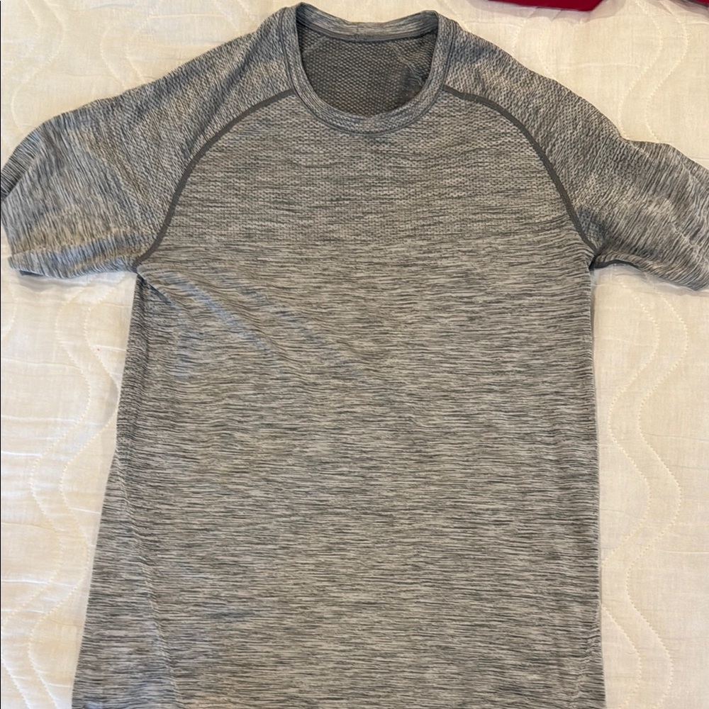 Lululemon Gray Men's Athletic Shirt